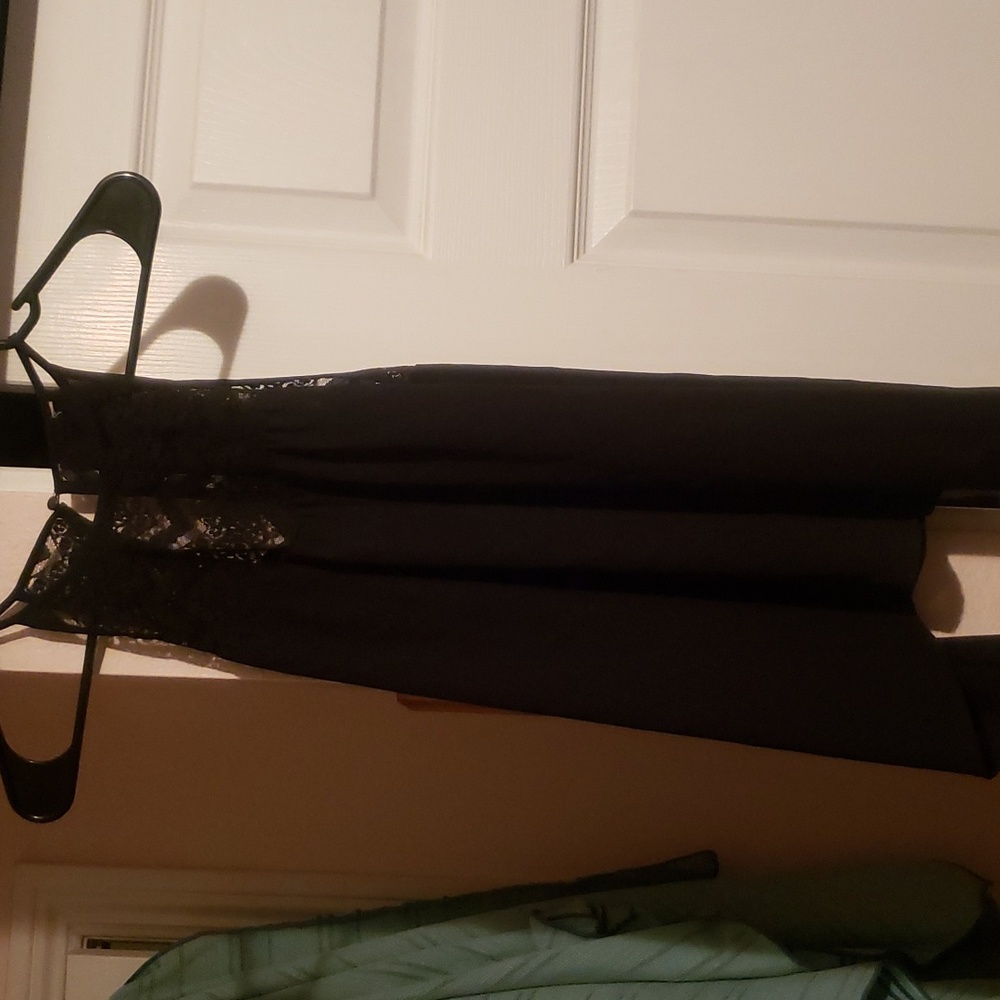 Sheer Black Short sleeve tankneck clasp